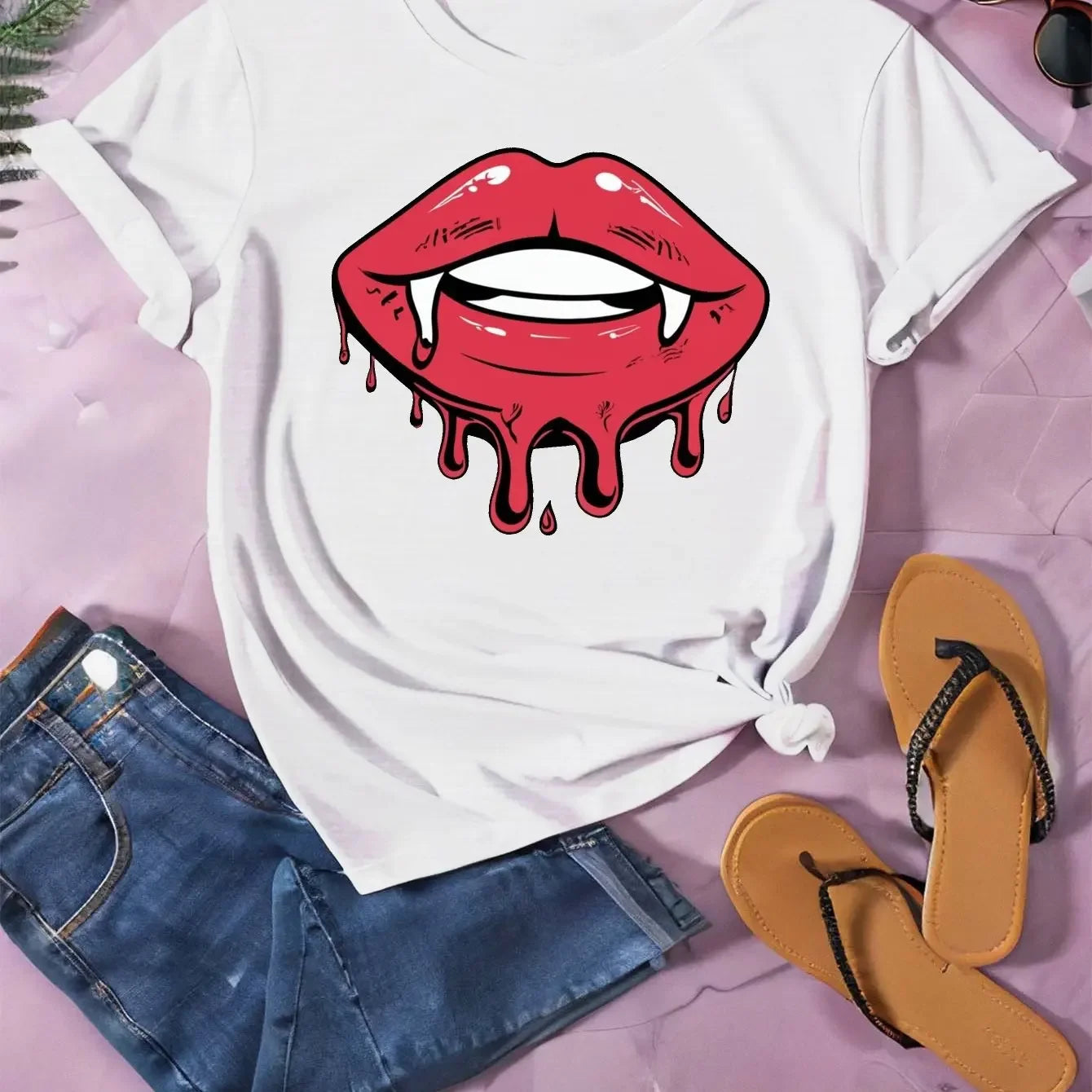 Women Dripping Vampire Lips Print T-shirt